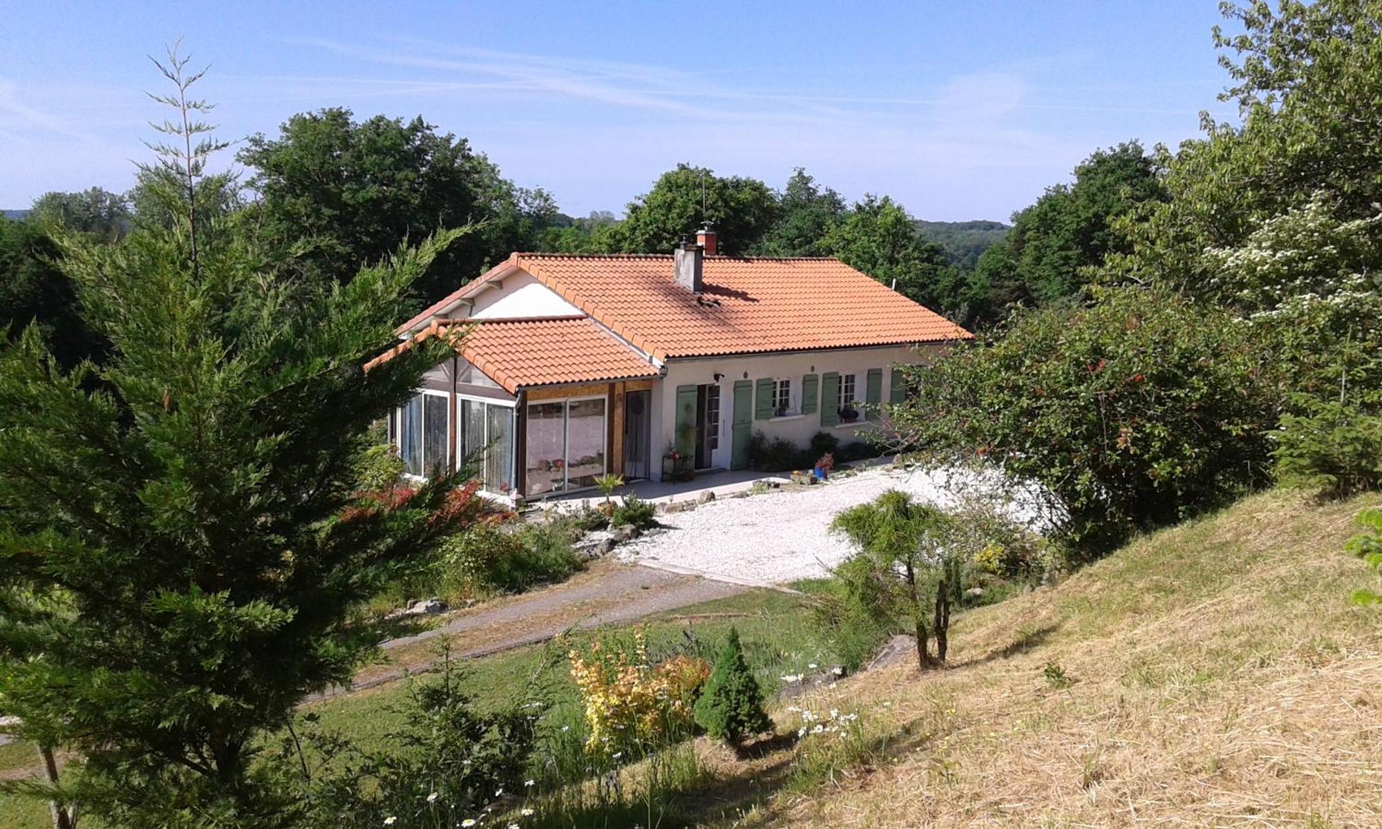 Ryokan Lankana Exideuil-sur-Vienne 외부 사진