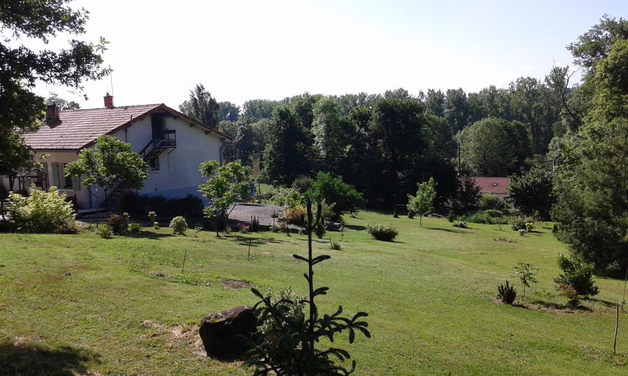 Ryokan Lankana Exideuil-sur-Vienne 외부 사진